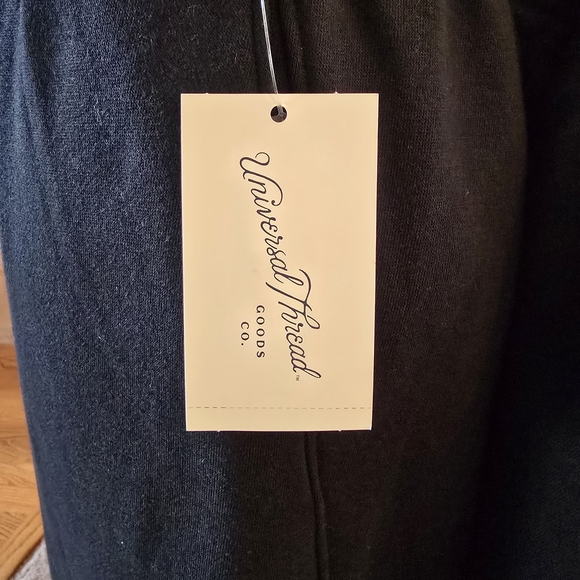 Universal Thread Black Sweat-Skirt with Drawstring Waist - Picture 5 of 10